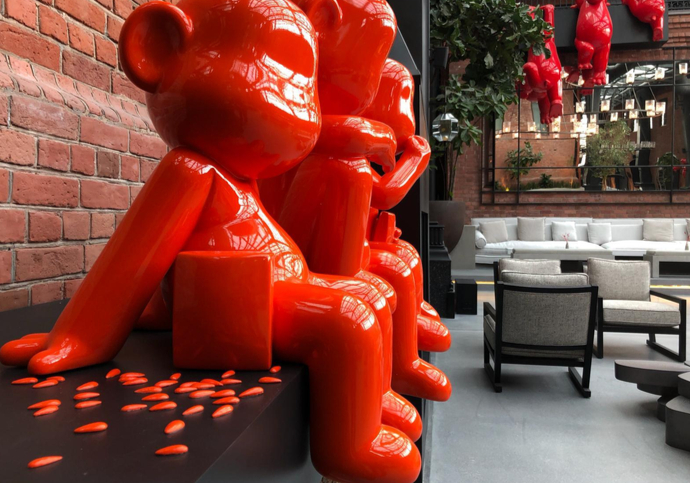 Dekorative Skulpturen 2