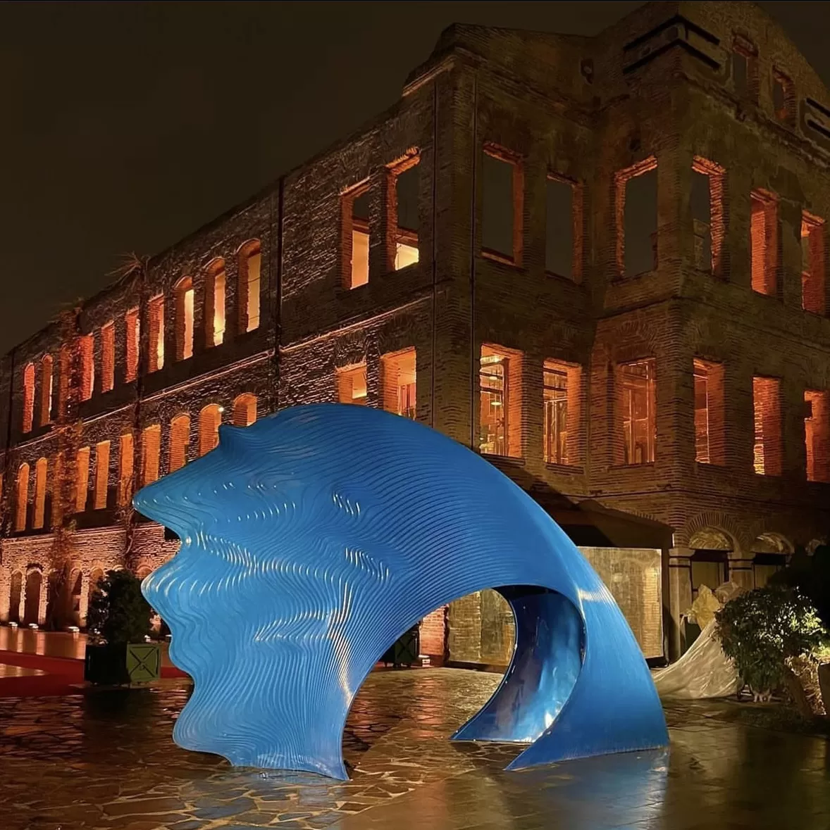 Dekorative Skulpturen 4