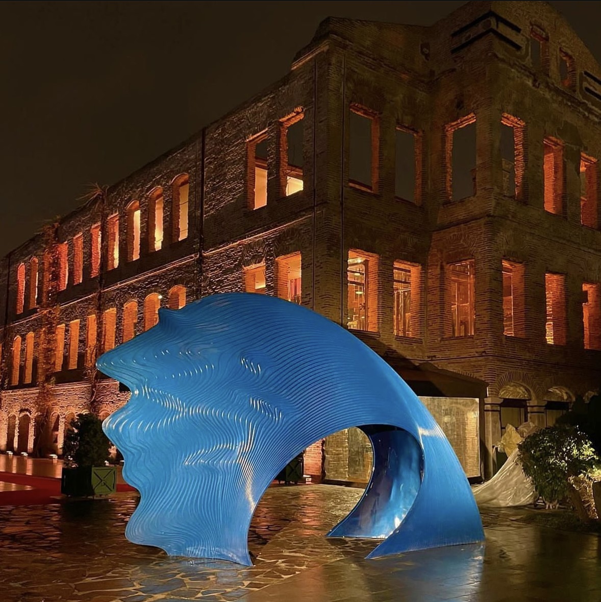 Dekorative Skulpturen 5