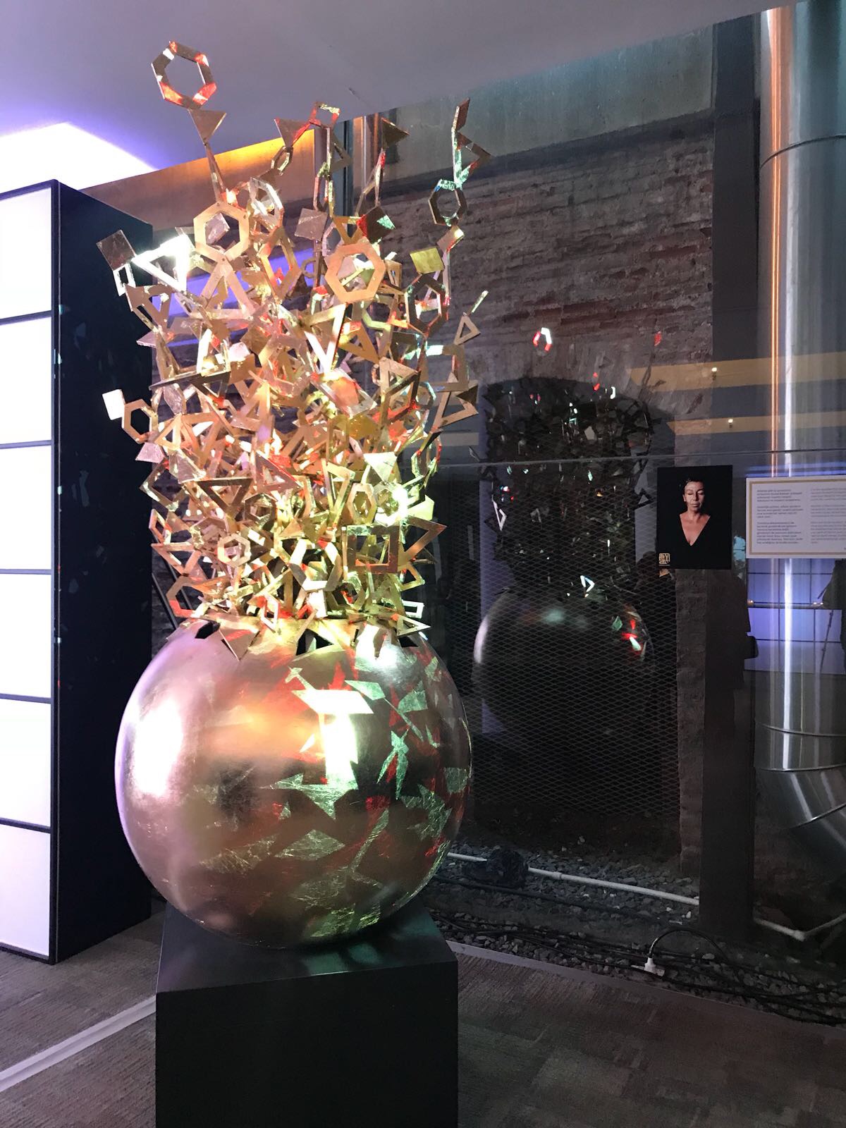 Kunstler Skulpturen 1