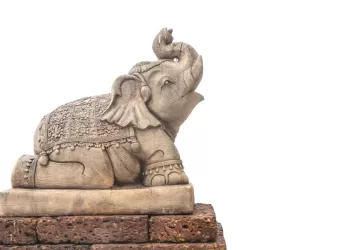 Dinge, die Sie bei der Auswahl eines Skulpturenherstellers beachten sollten